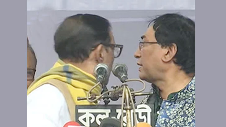 এবার মঞ্চ থেকে নেতাদের নামিয়ে দিয়ে যা বললেন ওবায়দুল কাদের