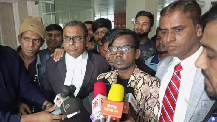 নির্বাচনে প্রার্থিতা প্রত্যাহার নিয়ে বিপাকে হিরো আলম