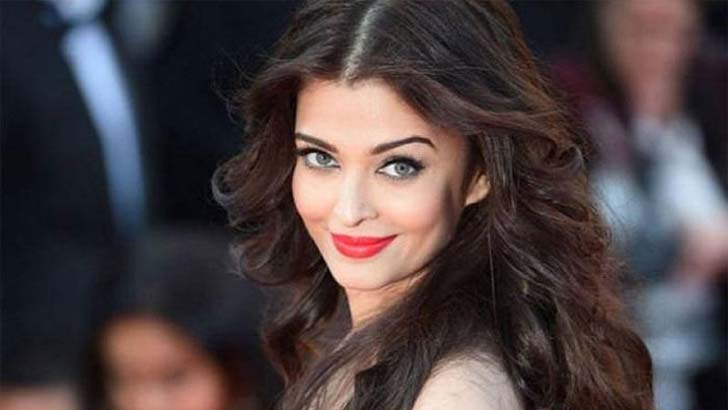 যে কারণে নোটিশ পাঠানো হলো ঐশ্বরিয়া রাইকে