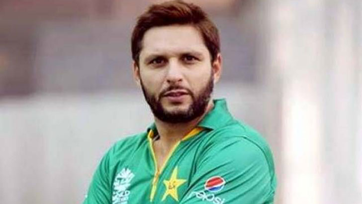 কুয়েটায় ক্রিকেট একাডেমি প্রতিষ্ঠা করছেন আফ্রিদি