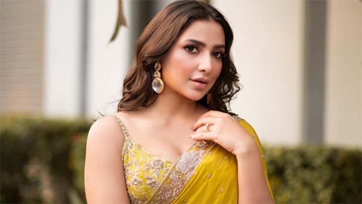 রাজের পথেই কি হাঁটছেন শুভশ্রী?