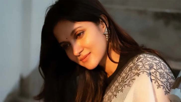 মন খারাপের দুপুরগুলো এমনই হয়: মিথিলা