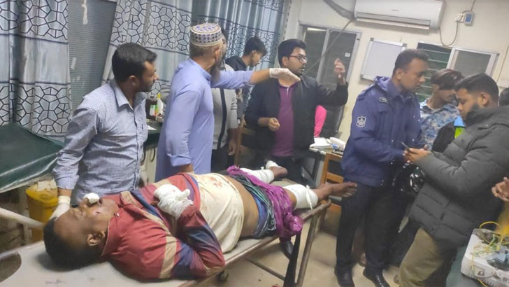 বাঞ্ছারামপুরে আ.লীগ নেতাকে কুপিয়ে হত্যা, আটক ৩