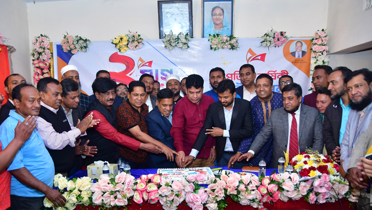 ছাগলনাইয়ায় যুগান্তরের প্রতিষ্ঠাবার্ষিকী উপলক্ষ্যে আলোচনা সভা