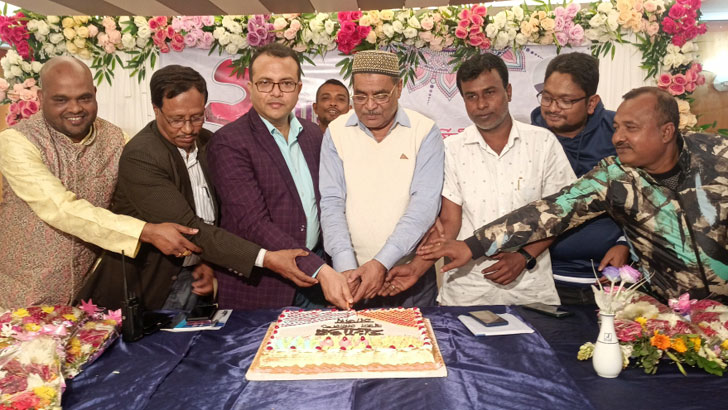 সাভারে যুগান্তরের প্রতিষ্ঠাবার্ষিকী পালন