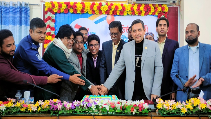 অনিয়ম দুর্নীতির বিরুদ্ধে আপোষহীন যুগান্তর: সম্পাদক সাইফুল আলম