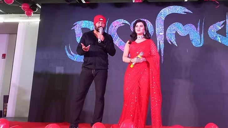 বুবলির সঙ্গে কাজ করতে গিয়ে যে অভিজ্ঞতা হলো মাহফুজের