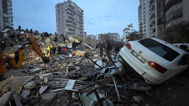 ৮৪ বছরের রেকর্ড ভাঙল তুরস্কের ভূমিকম্প