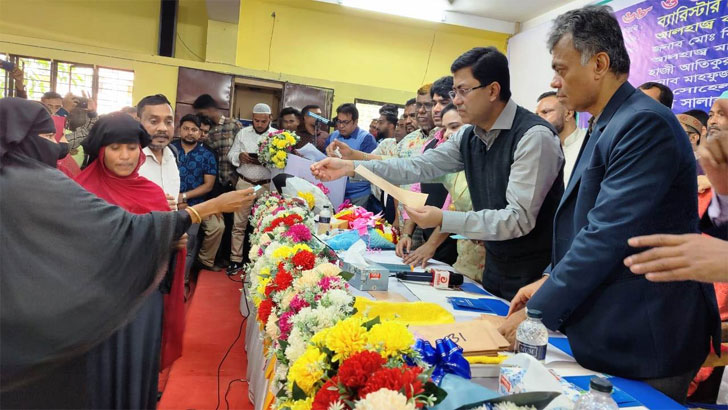 ‘মায়ের আসনে বসে সুবিধাবঞ্চিত নারীদের স্বাবলম্বী করছেন শেখ হাসিনা’