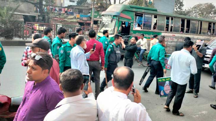 কর্নেল অলির এলডিপির পদযাত্রা, পুলিশি বাধার অভিযোগ