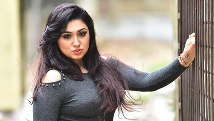 নাম বলব না, একজন একটা ভিডিও ছেড়েছেন: অপু বিশ্বাস