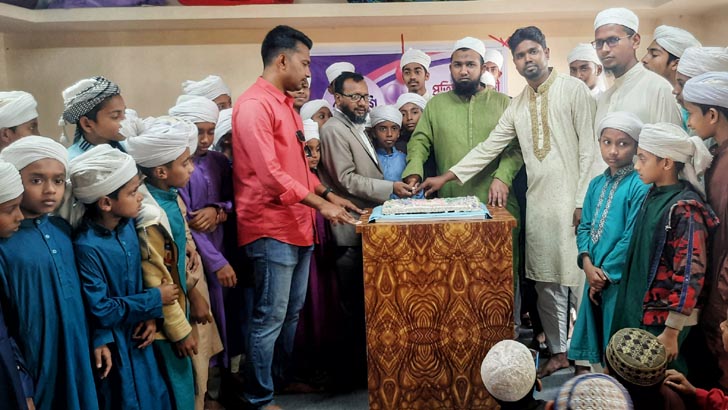 এতিম-হাফেজদের নিয়ে যুগান্তরের প্রতিষ্ঠাবার্ষিকী পালিত