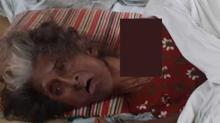 শতবর্ষী বৃদ্ধাকে হাসপাতালের সামনে রেখে পালাল নারী