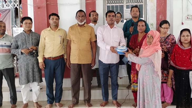 গৌরীপুরে যুগান্তর পৌর স্বজন সমাবেশের ক্রীড়া প্রতিযোগিতা