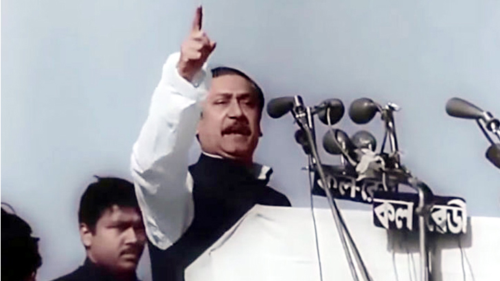 কবি শোনালেন তাঁর অমর কবিতাখানি