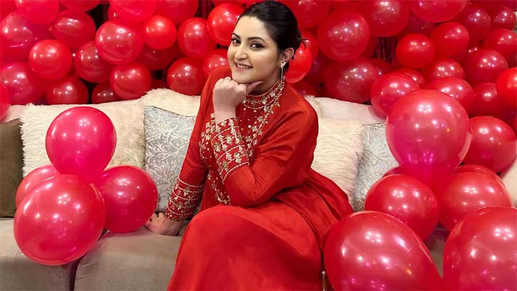 ভালোবাসার মানুষের পাশে থাকলে তাড়াতাড়ি ঘুম আসে: পরীমনি