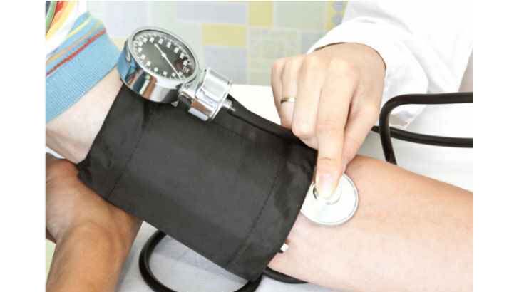 নীরবেই মৃত্যুর দিকে ঠেলে দেয় যে ৫ রোগ! 