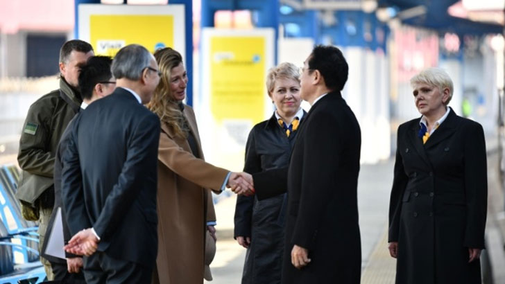 ভারত ছেড়ে ইউক্রেনে জাপানের প্রধানমন্ত্রী