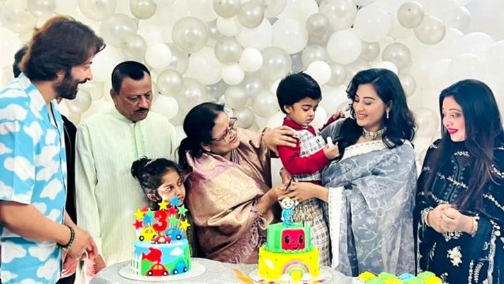 পরিবারের সঙ্গে ছেলের জন্মদিন পালন করলেন শাকিব-বুবলী