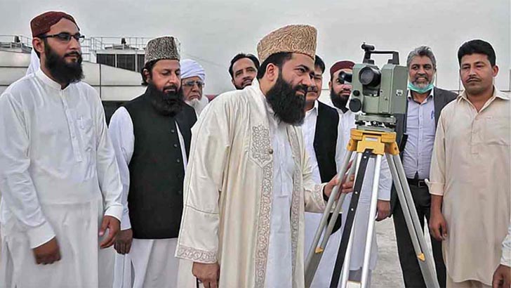 রাতে ঘোষণা দিয়ে পাকিস্তান-আফগানিস্তানে রোজা শুরু