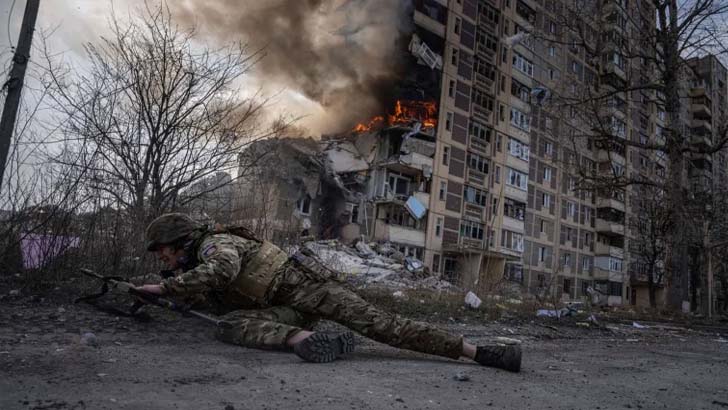 যুক্তরাষ্ট্রকে ধূলিসাৎ করে দেওয়ার হুমকি রাশিয়ার 