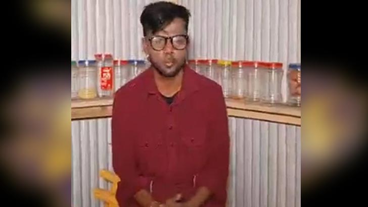 প্রধানমন্ত্রীকে বলে আমাকে দেশ থেকে বের করে দেন: হিরো আলম