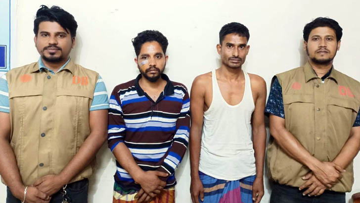 মাদক উদ্ধার করতে গিয়ে হামলার শিকার ডিবি, গ্রেফতার ২