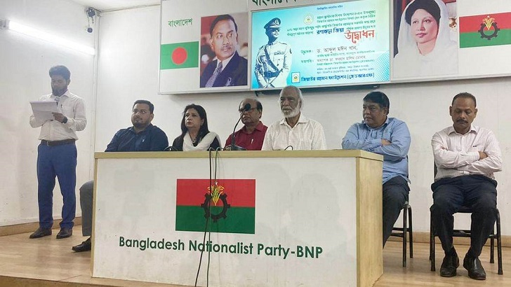 আ.লীগ ক্ষমতায় এলেই গণতন্ত্রকে বিদায় করে: মঈন খান