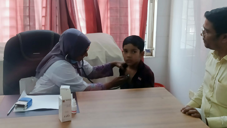 সরকারি হাসপাতালে ব্যক্তিগত চেম্বারে রোগী দেখা শুরু