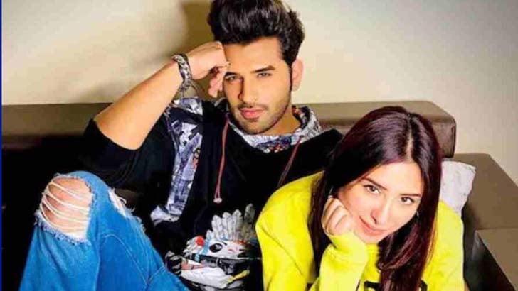 বিচ্ছেদের গুঞ্জনের মুখে প্রেমিক পারস বললেন ‘ব্রেকআপ’ নাটক করছেন মাহিরা!