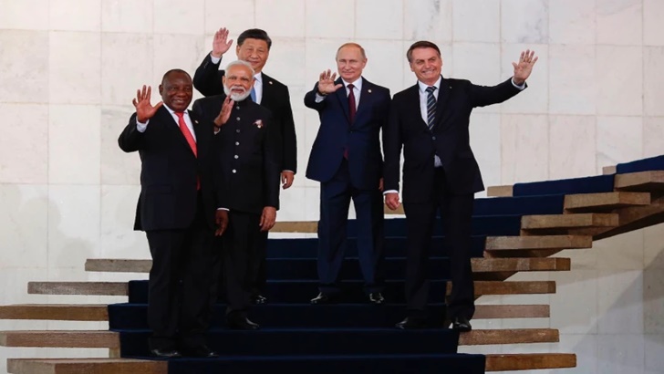 রাজনৈতিক জোটে পরিণত হচ্ছে ব্রিকস?