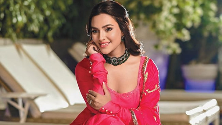 ছোটবেলায় যেমন ছিল নুসরাত ফারিয়ার পহেলা বৈশাখ