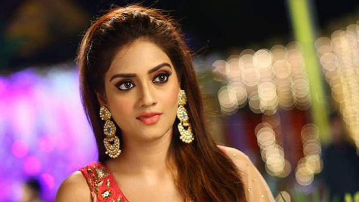এবার অন্য কারণে  ট্রলড নুসরাত