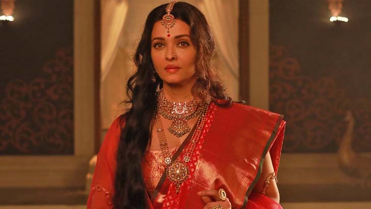 তিন দিনে রেকর্ড আয় ঐশ্বরিয়ার ‘পোন্নিয়িন সেলভান টু’