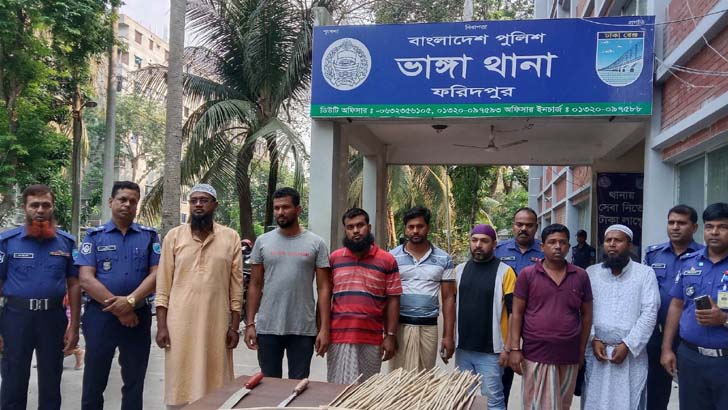 ডেকে নিয়ে রগ কর্তন, সাতজন গ্রেফতার