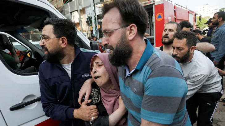 ৪ দিনে ইসরাইলি হামলায় ৩৩ ফিলিস্তিনি নিহত