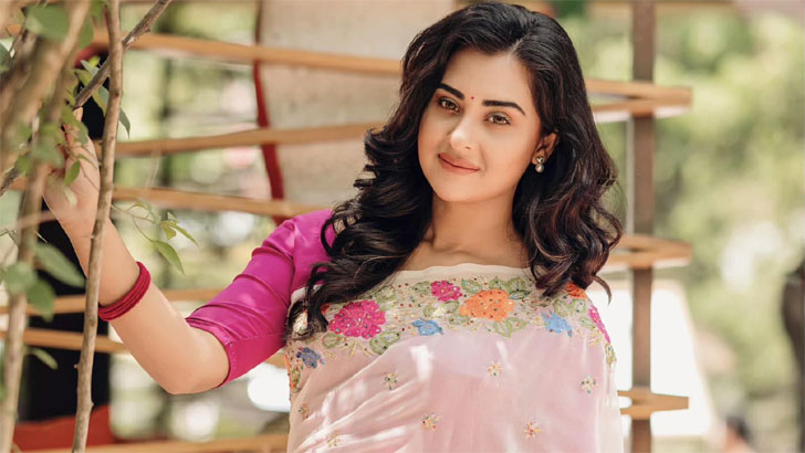 কেউ কখনো আমাকে নিয়ে বাজে রিউমার পায়নি: বুবলী