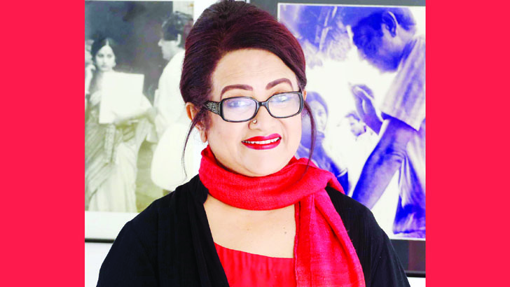 যে কারণে ছয় মাস কানাডায় থাকবেন ববিতা