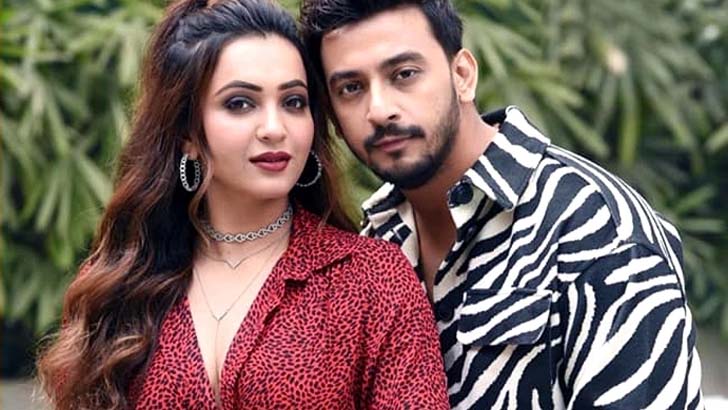 ৮ বছর প্রেমের পর জানা গেল বনি-কৌশানীর বিয়ের খবর!