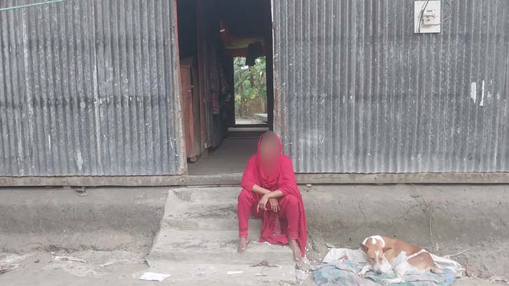 স্বামীর বাড়িতে তরুণীর অনশন, অতঃপর...