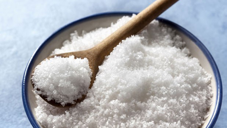 খাদ্যে উচ্চমাত্রার লবণ: ক্ষতিকর দিকগুলো মানুষকে জানাতে হবে