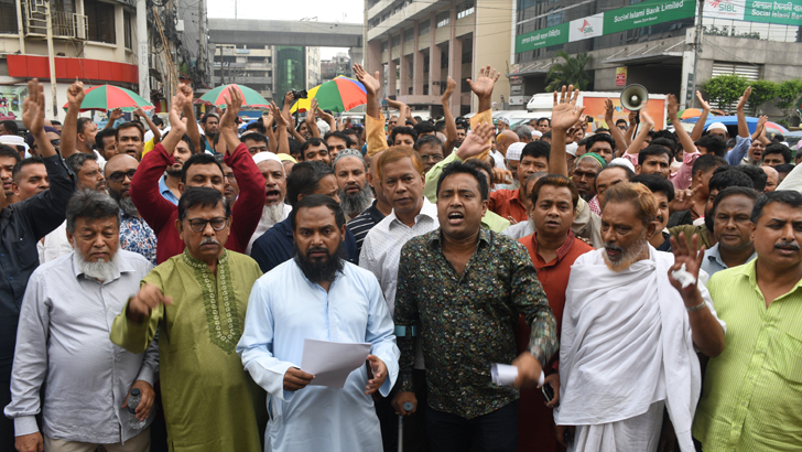 উচ্ছেদের আগে পুনর্বাসন চান কারওয়ানবাজারের ব্যবসায়ীরা