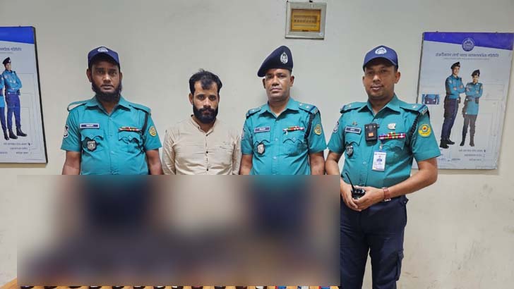 পাহাড়তলীতে ৯৪ বোতল ফেনসিডিলসহ মাদককারবারি গ্রেফতার