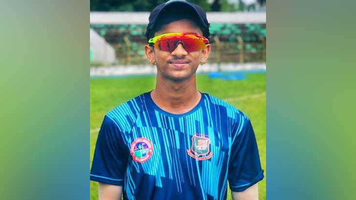 অনূর্ধ্ব-১৭ দলের ক্যাম্পে সুযোগ পেলেন বগুড়ার তাহমিদ