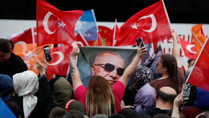 পুতিনসহ বিশ্বনেতাদের অভিনন্দনে সিক্ত এরদোগান