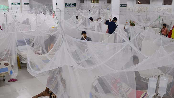 মৌসুমের শুরুতেই চোখ রাঙাচ্ছে ডেঙ্গি