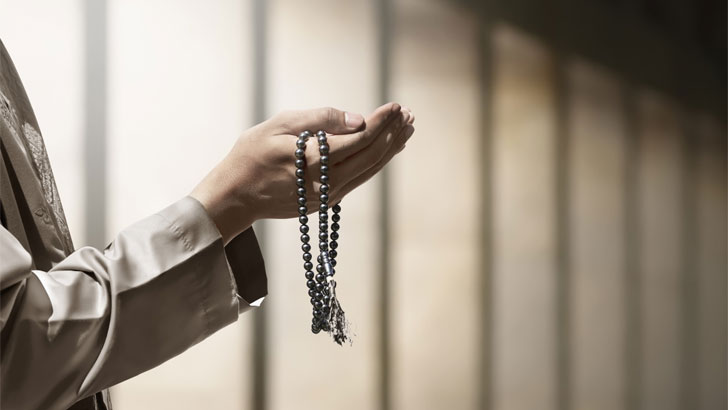 সম্পদ ও সম্মান বৃদ্ধির ৫ আমল