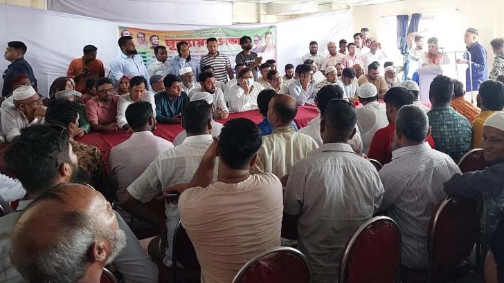 গাজীপুরে আ.লীগের মূল্যায়ন সভায় দুপক্ষের মধ্যে চেয়ার ছোড়াছুড়ি, আহত ৬