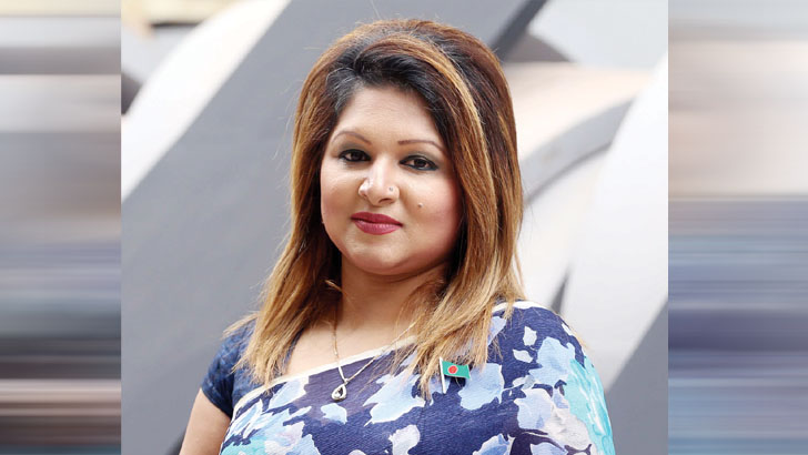 স্বামীর সাফল্যে উচ্ছ্বসিত দিঠি