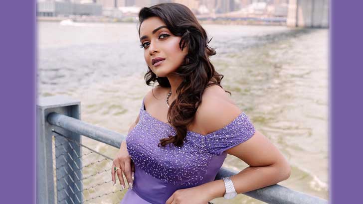 তিশাকে ‘মাতাল নায়িকা’ বলে কটাক্ষ
